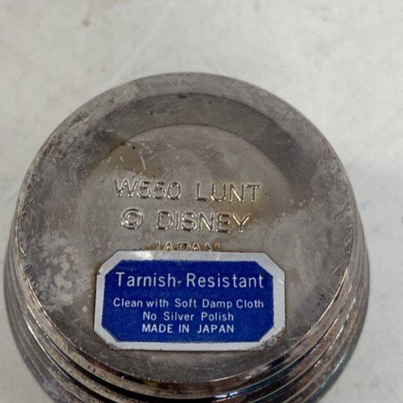 Disney Lunt Tarnish-Resistant Black Winnie the Pooh Honey Pot Trinket Box - Picture 5 of 7